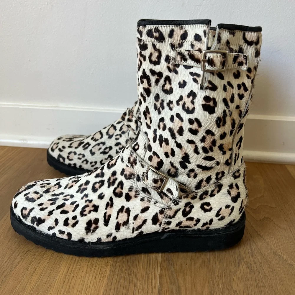 New ๐ Cow hide leather boots Made in USA - Picture 1 of 7
